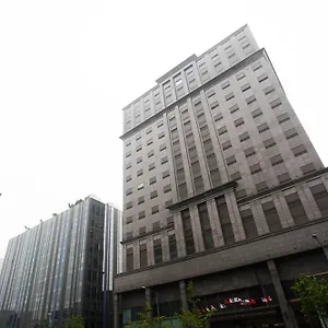 La Mir 酒店